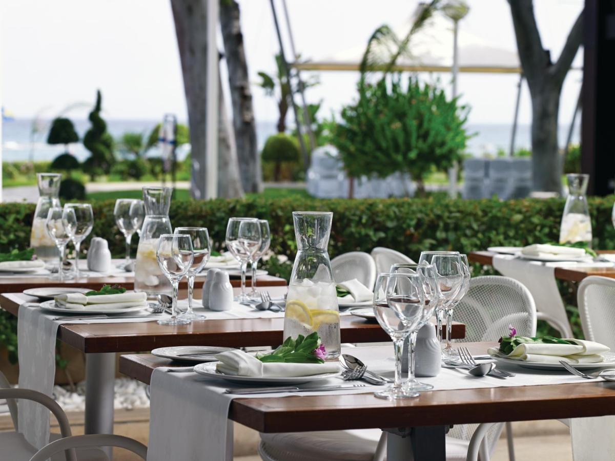 Atlantica Miramare Beach Лимасол Екстериор снимка