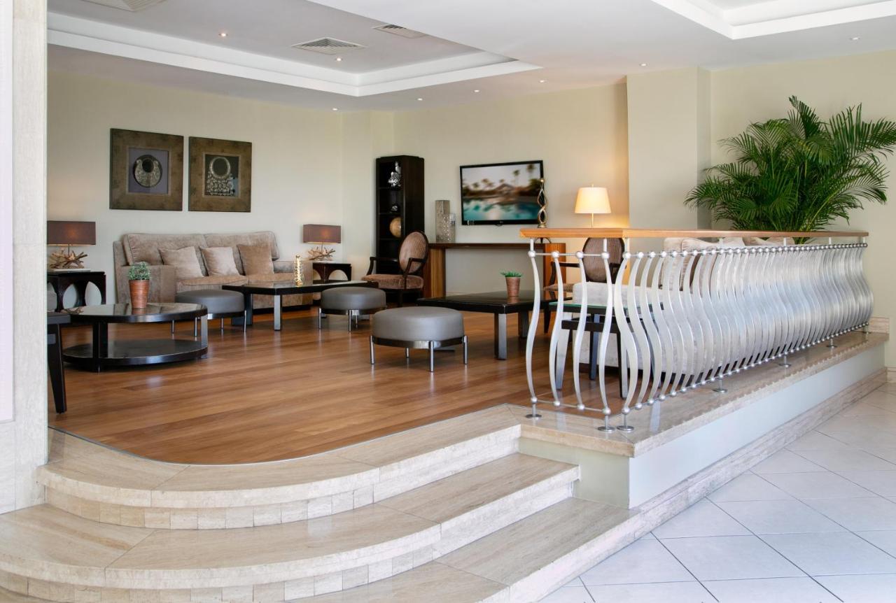 Atlantica Miramare Beach Лимасол Екстериор снимка