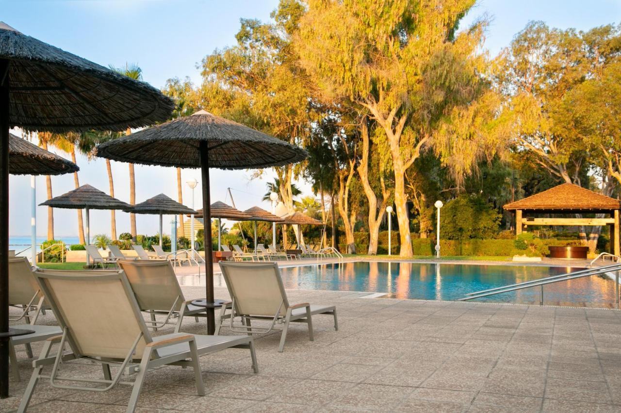 Atlantica Miramare Beach Лимасол Екстериор снимка