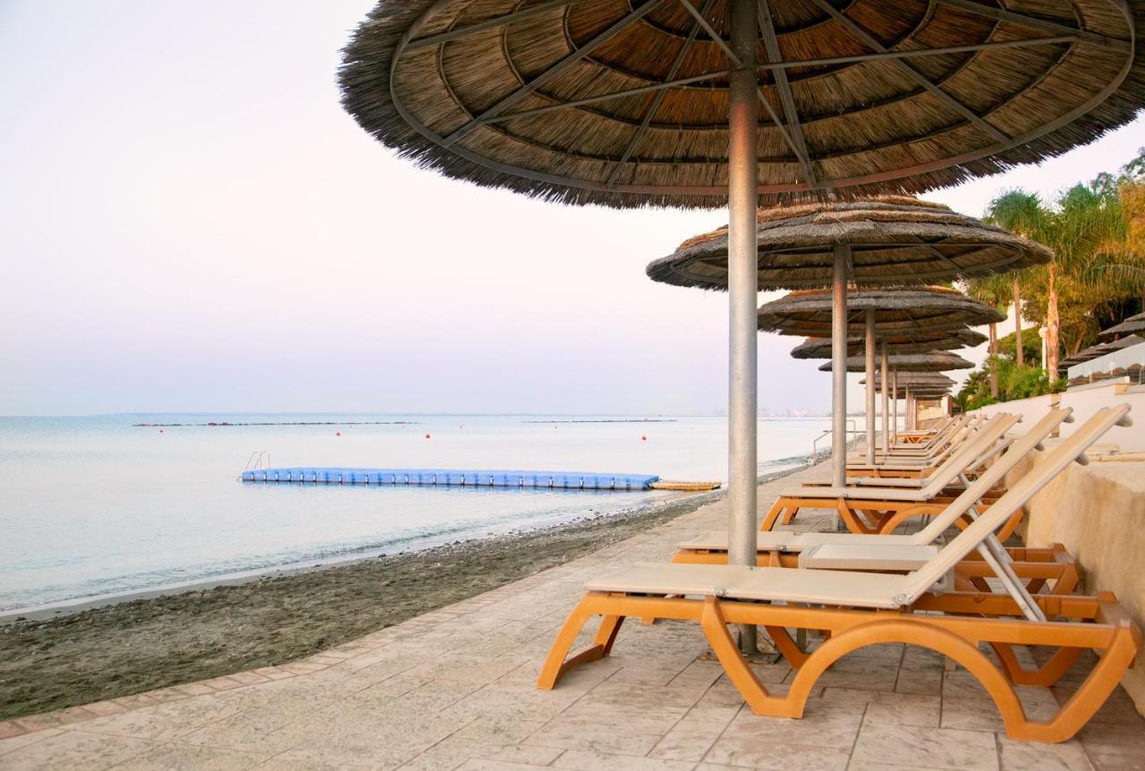 Atlantica Miramare Beach Лимасол Екстериор снимка