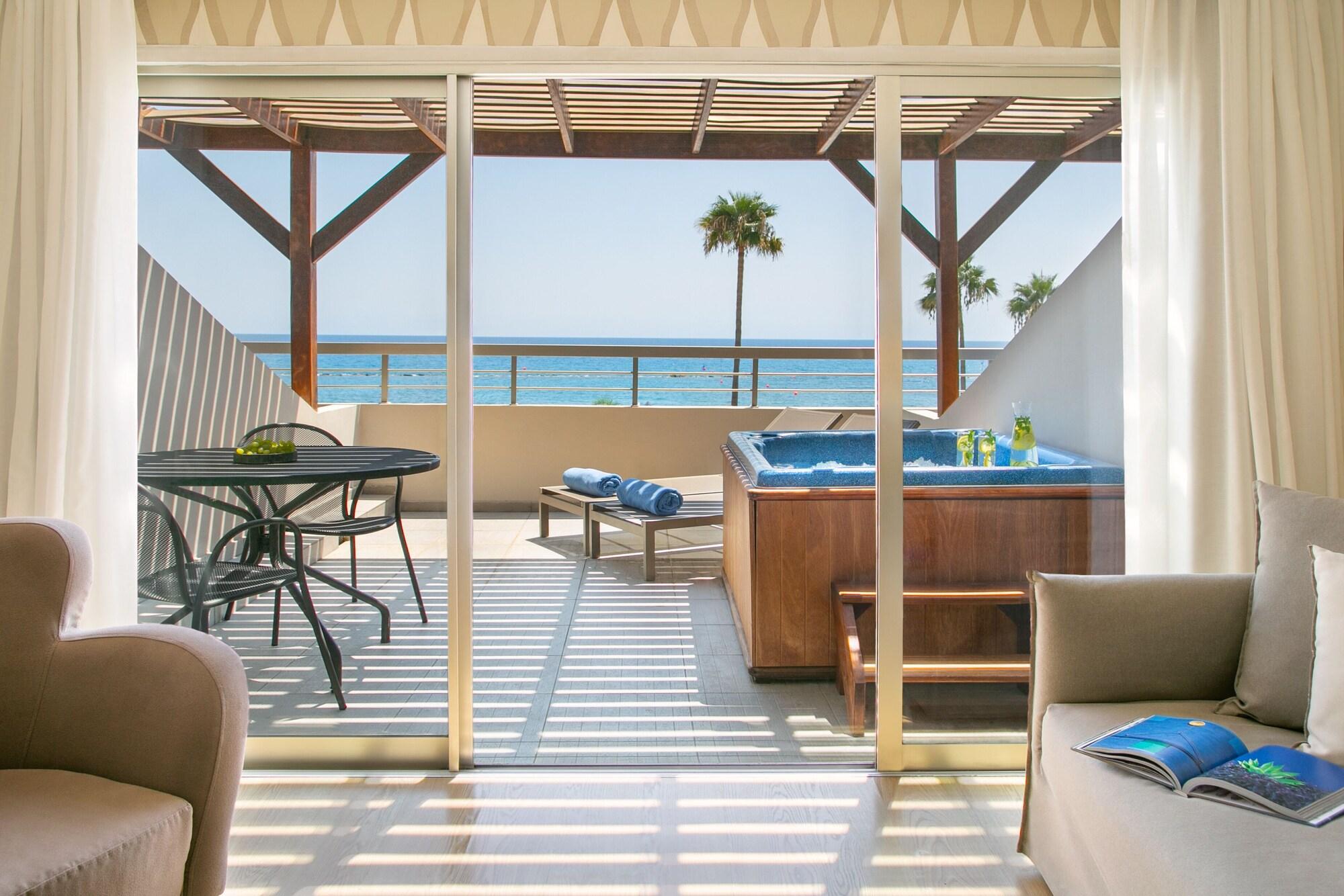 Atlantica Miramare Beach Лимасол Екстериор снимка