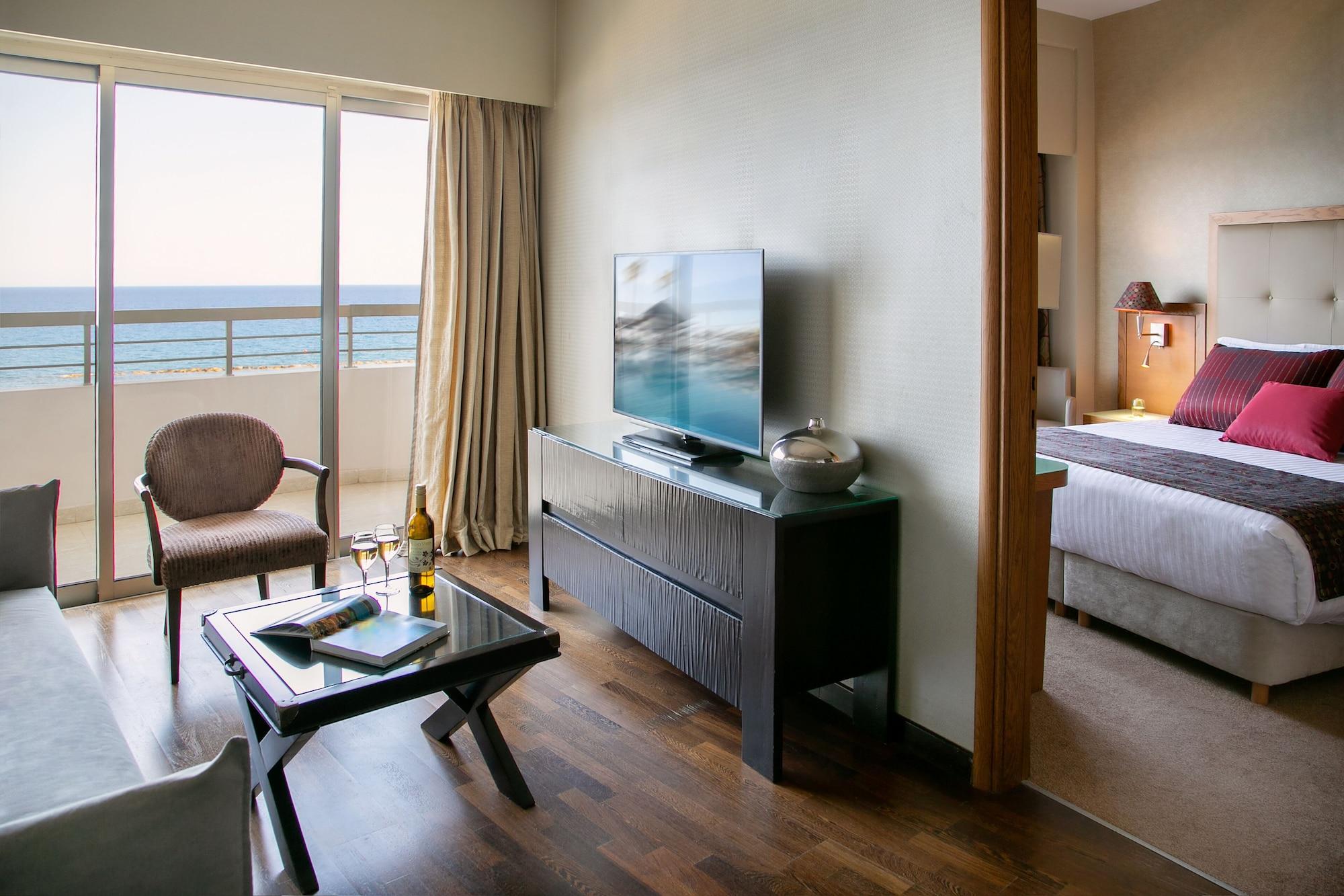 Atlantica Miramare Beach Лимасол Екстериор снимка