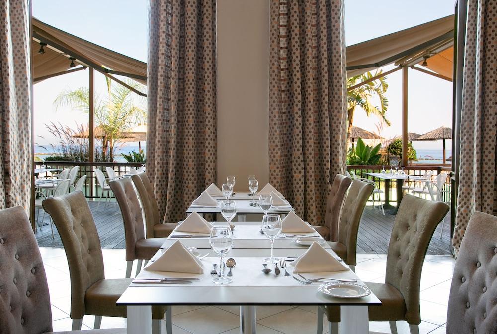 Atlantica Miramare Beach Лимасол Екстериор снимка