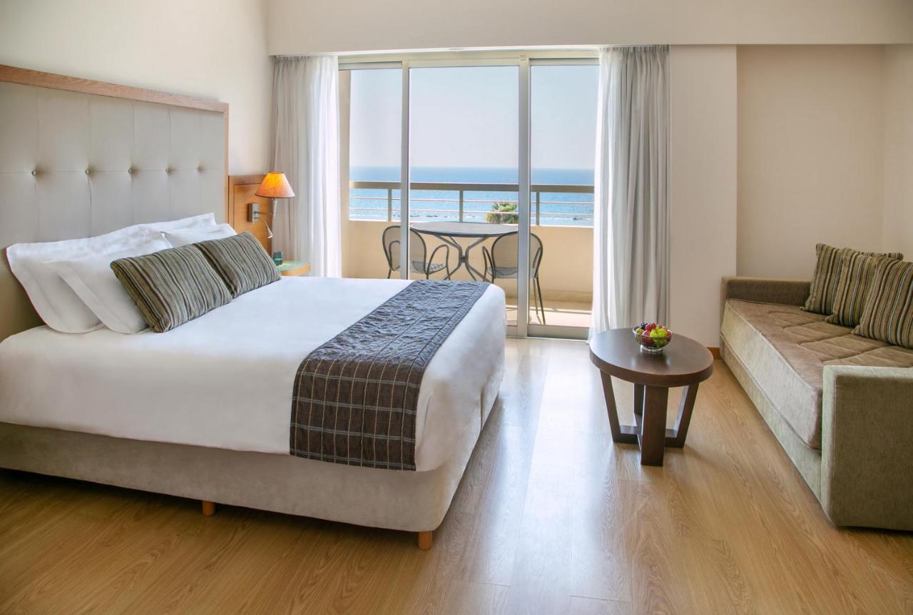 Atlantica Miramare Beach Лимасол Екстериор снимка